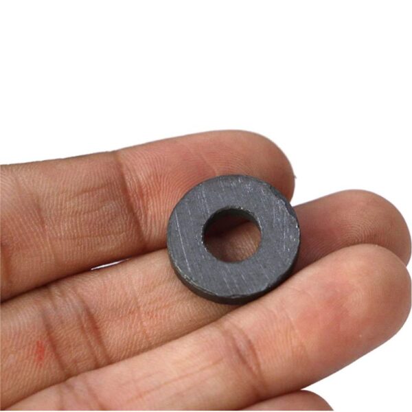 17.5mm x 3mm x 7.5mmHole of Ferrite Ring Magnet B